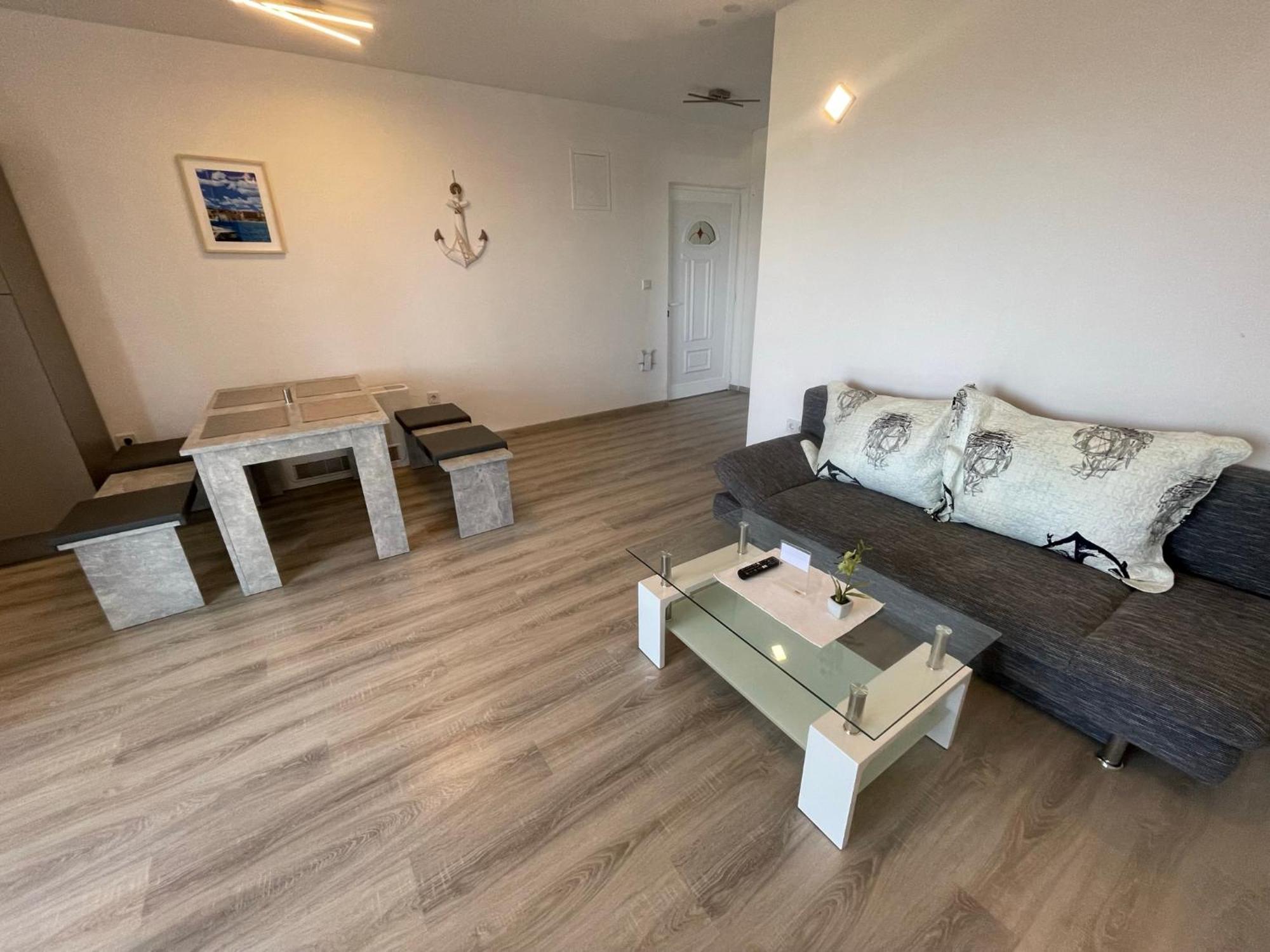 Apartments Villa M&M Бибине Екстериор снимка