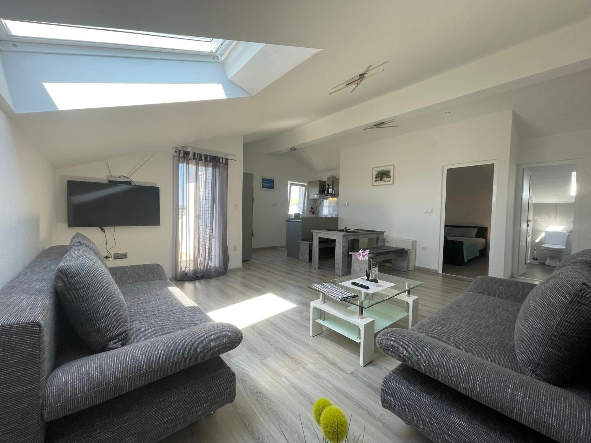 Apartments Villa M&M Бибине Екстериор снимка