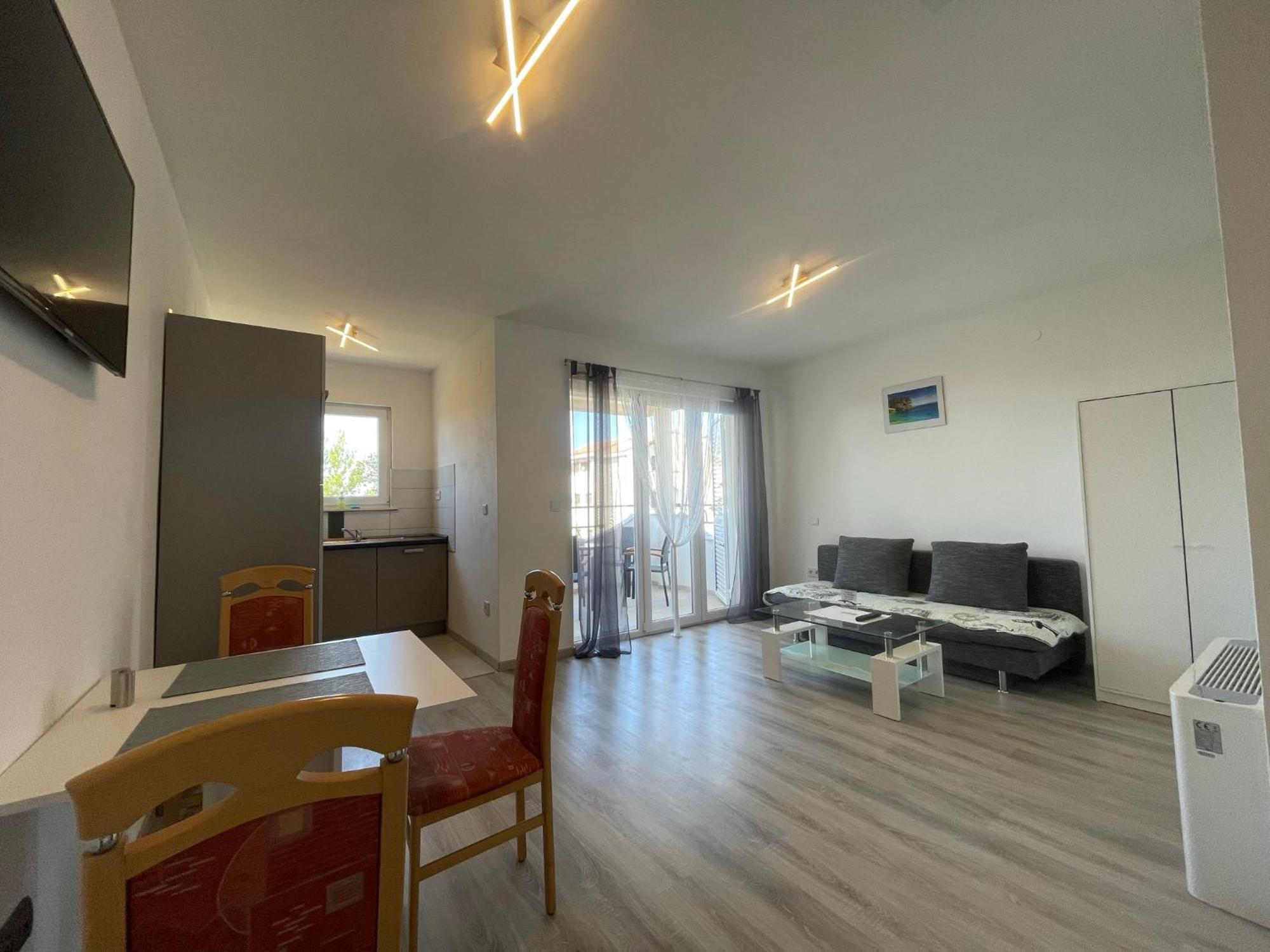 Apartments Villa M&M Бибине Екстериор снимка