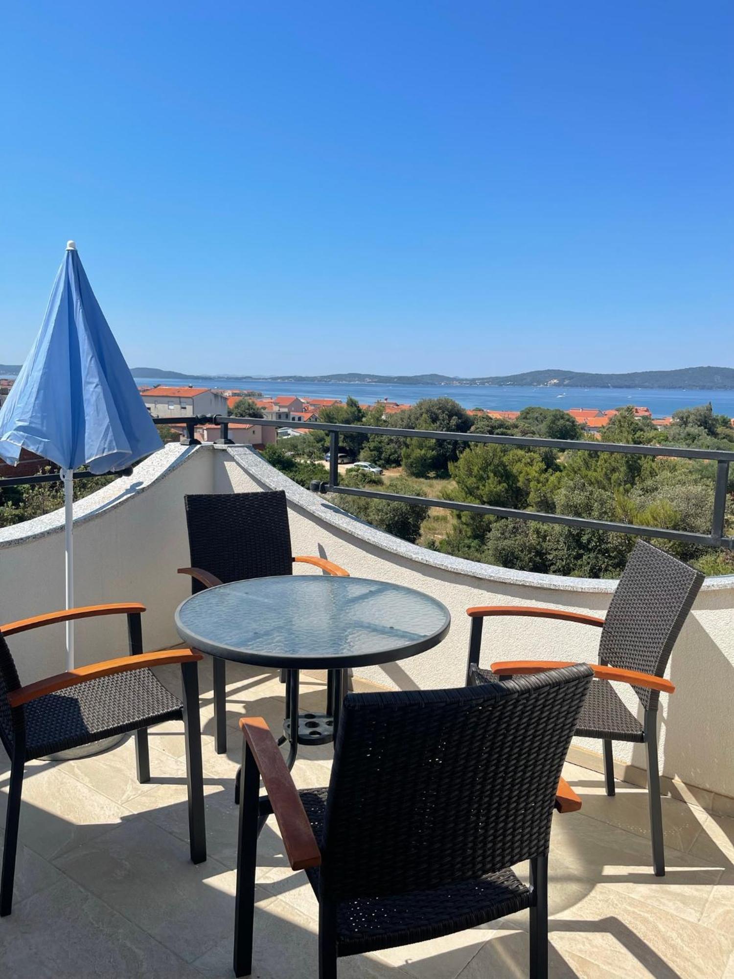Apartments Villa M&M Бибине Екстериор снимка