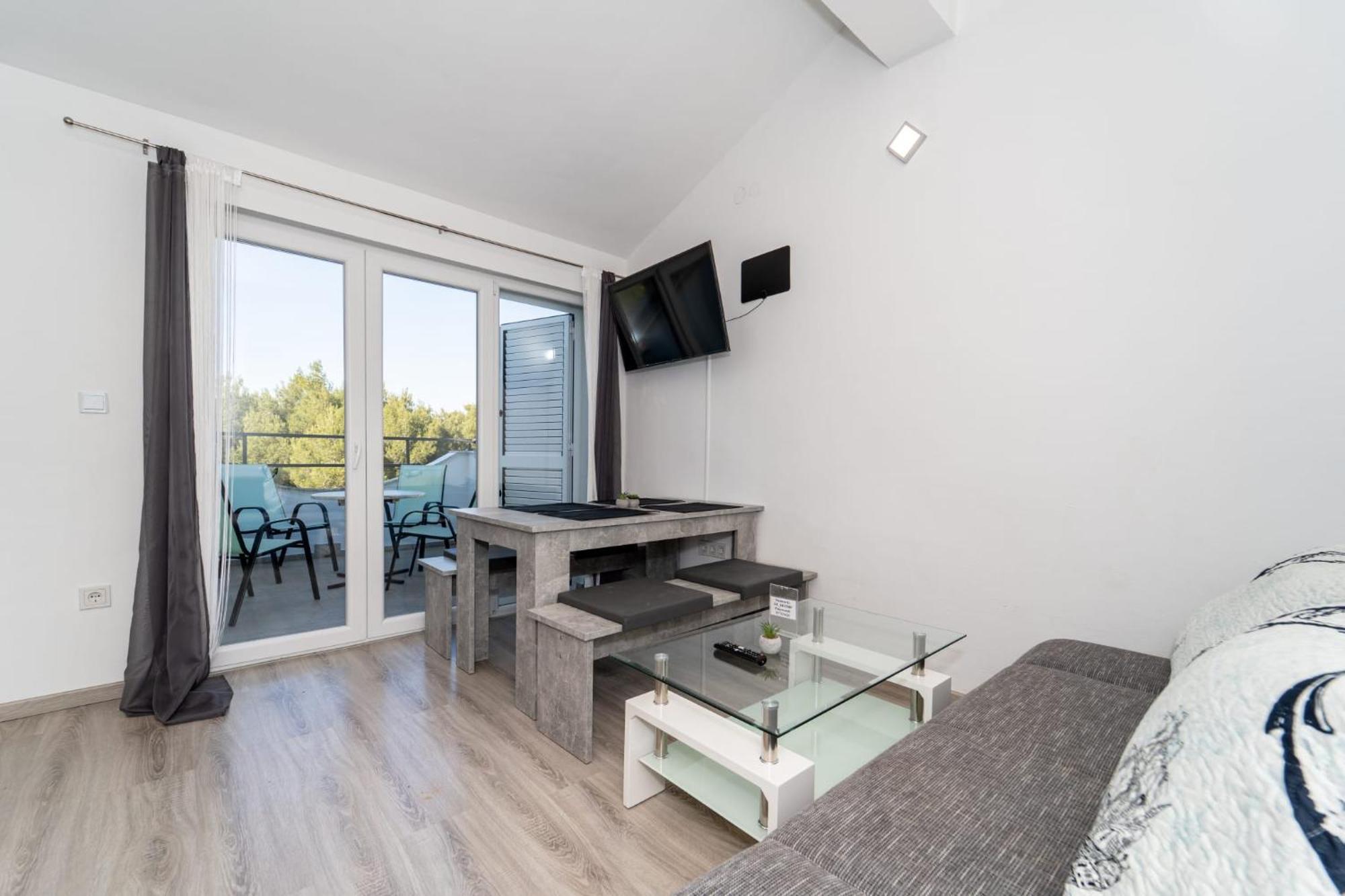 Apartments Villa M&M Бибине Екстериор снимка
