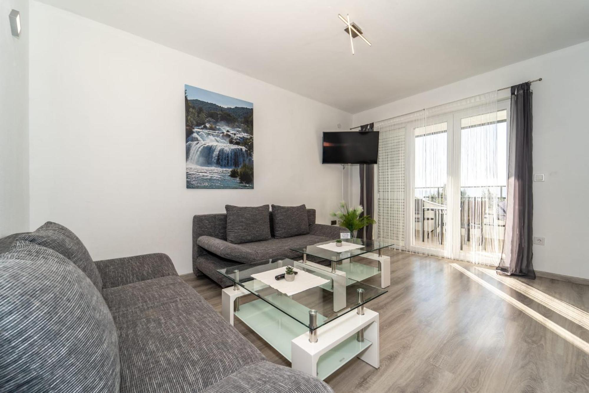 Apartments Villa M&M Бибине Екстериор снимка
