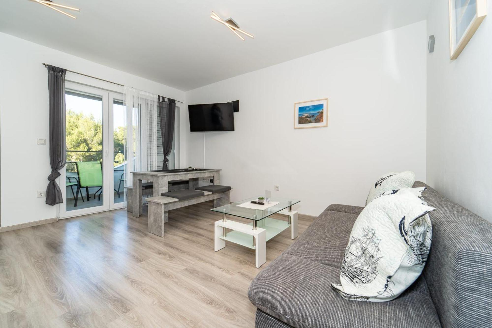 Apartments Villa M&M Бибине Екстериор снимка
